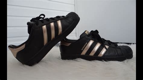 adidas superstar zwart rood|Adidas Superstar sandalen.